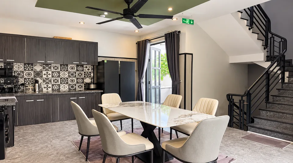 Kitchen and dining in your house in Ho Chi Minh City: cook, eat and sit together – ASCON LIVING